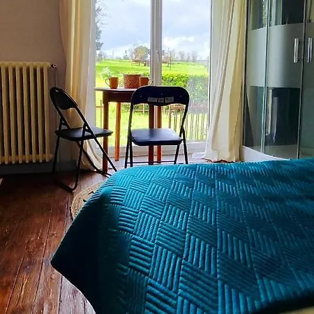 Semesterbostad My Conciergerie By Lucy Violin - Le Logis De Sainte Ozanie Javrezac